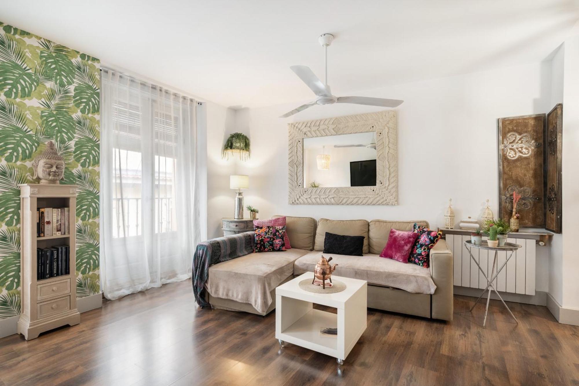 Appartement Grande En Lavapies Alquiler Temporal Madrid